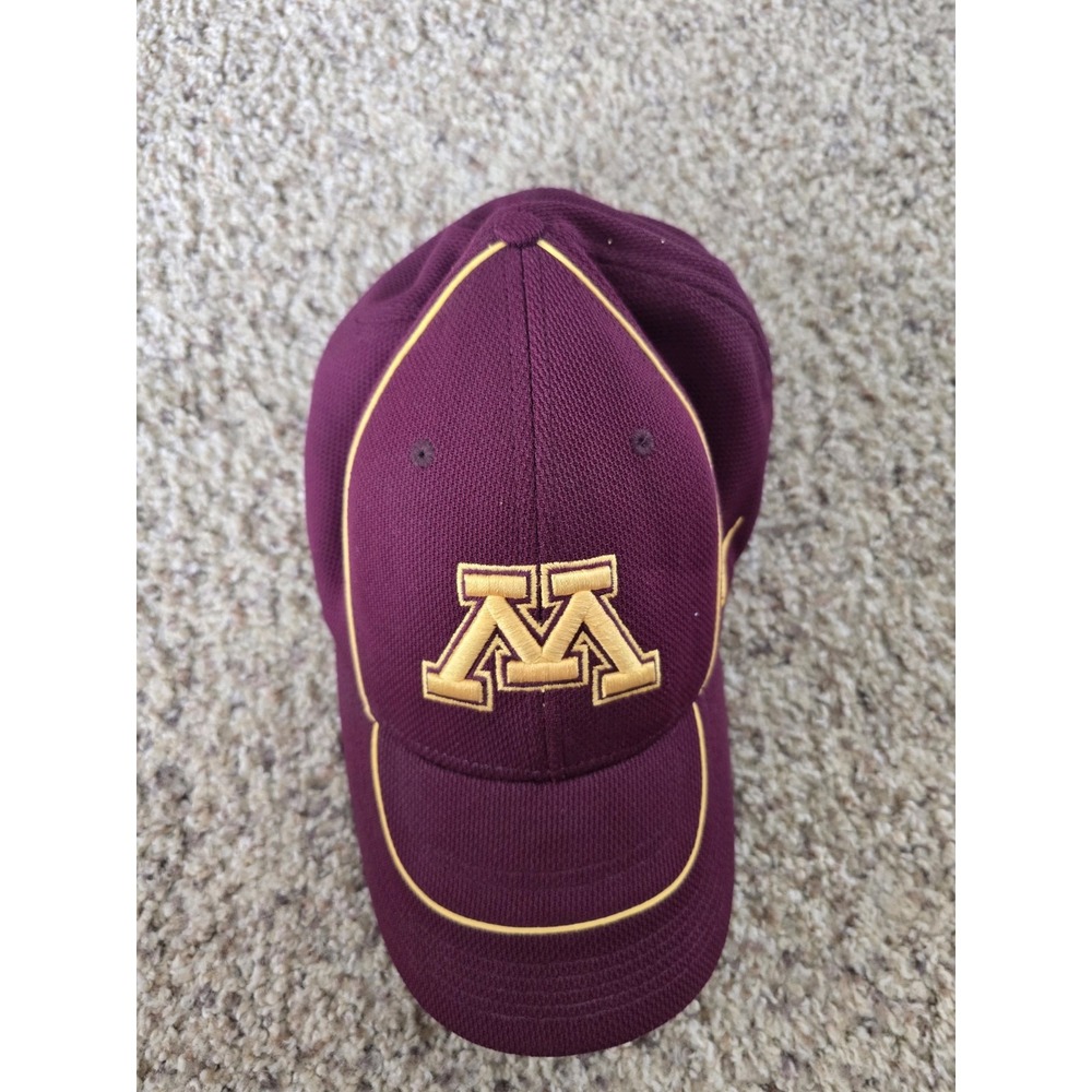 Nike Minnesota Golden Gophers Hat OS